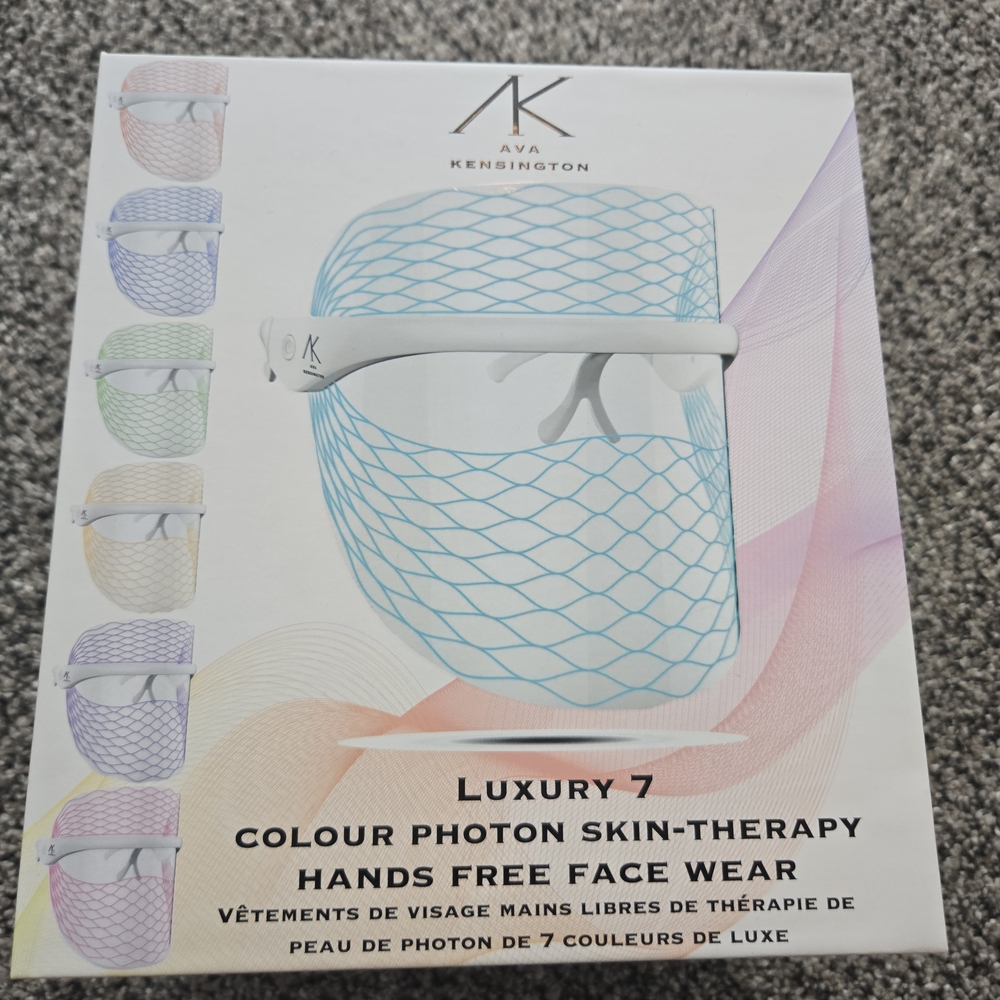 Luxury 7 Color Photon Skin-Therapy Mask